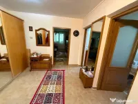 Apartament Cu 3 Camere Decomandate - Parter Zona Ultracentrala 