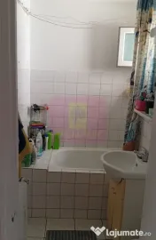 Apartament 2 camere Titan- Piata Salajan. 