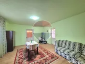 Casă cu teren de 2.210 mp de vânzare în Turnu 