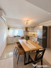 Apartament 3 camere, 67 mp, zona Est