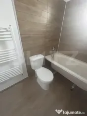 Apartament 2 camere, 60 mp, terasa 70 mp, zona Torontalului 