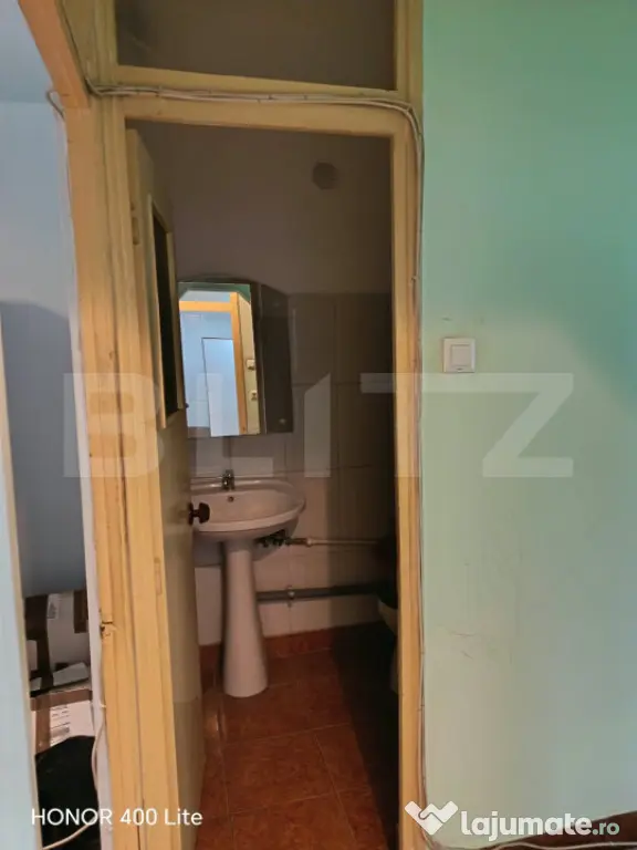 Apartament 4 camere decomandat, separație de gaze, zona Mih - Ploiesti (Prahova)