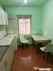 Apartament 4 camere decomandat, separație de gaze, zona Mih 
