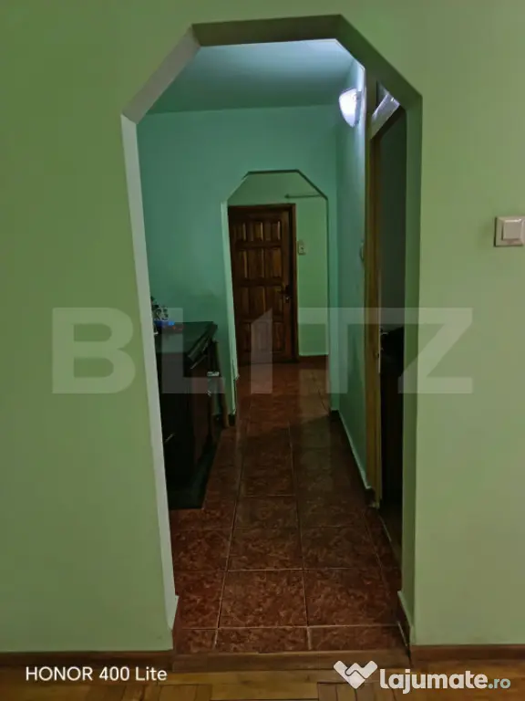 Apartament 4 camere decomandat, separație de gaze, zona Mih - Ploiesti (Prahova)