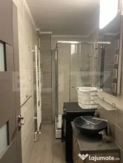 Apartament cu 2 camere, decomandat, la cheie – Piața Măr