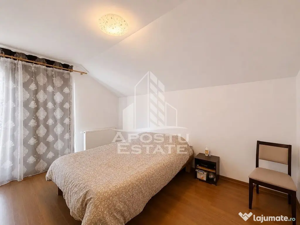 Apartament cu 3 camere de vanzare, loc de parcare, Dumbravita - Dumbravita (Timis)