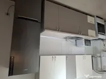 Închiriez garsoniera