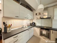Apartament 3 camere, decomandat, etaj 2, parcare subterana, Braytim 