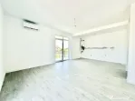 Apartament 2 camere - gradina generoasa 120 mp - Mosnita