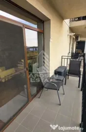 Apartament 2 camere de vanzare, 52 mp, loc de parcare acoperit, Giroc 