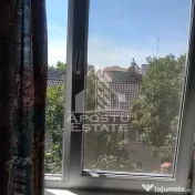 Apartament 3 camere, decomandat cu centrala proprie langa Medicina 