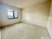Apartament cu 3 camere, 2 bai, etaj 1, zona Lidl din Giroc 