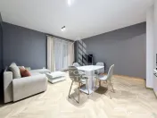 Apartament cu 2 camere mobilat si gradina de 30 mp in Giroc la asfalt. 