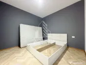 Apartament cu 2 camere mobilat si gradina de 30 mp in Giroc la asfalt. 