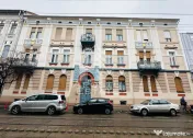 Apartament elegant in palat istoric restaurat, Timisoara Piata Maria 