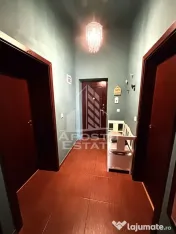 Mansarda inalta cu 2 camere de vanzare, loc de parcare, Dumbravita 