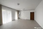 Apartament 2 camere de vanzare, curte proprie, zona Giroc/Braytim 