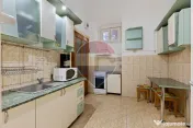 Apartament ultracentral cu 2 camere 