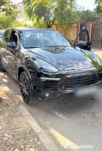 Porsche Cayenne Platinum Edition - Panoramic