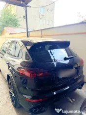 Porsche Cayenne Platinum Edition - Panoramic 