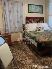 Casa batraneasca de vanzare cu teren de 1549mp, in Giarmata 