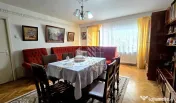 Apartament de vanzare cu 3 camere si 2 bai, etaj intermediar, Bucovina