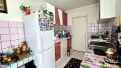 Apartament de vanzare cu 3 camere si 2 bai, etaj intermediar, Bucovina