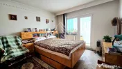 Apartament de vanzare cu 3 camere si 2 bai, etaj intermediar, Bucovina 