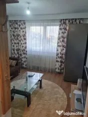 Piata sudului etaj 7 semidecomandat