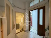 Duplex cu 3 camere, 2 bai, 2 bucatarii, teren 222 mp, zona Elisabetin 