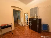 Duplex cu 3 camere, 2 bai, 2 bucatarii, teren 222 mp, zona Elisabetin 