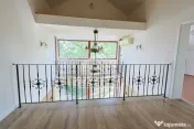 Casa moderna cu 6 camere in Dumbravita 