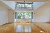 Casa moderna cu 6 camere in Dumbravita 