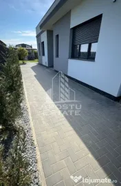 Duplex pe parter, 3 camere, mobilat, Mosnita Vechie 