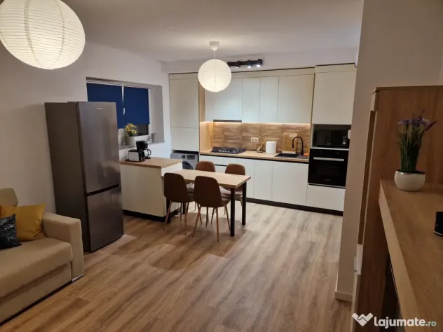 Inchiriere apartament 2 camere, mobilat, utilat, parcare subterana, Hercesa