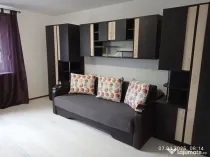 Inchiriez apartament cu o camera/garsoniera Precista