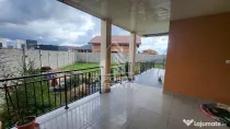 Casa individuala cu 4 camere,3 bai,Sacalaz