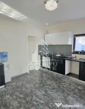 Casa individuala cu 4 camere,3 bai,Sacalaz 