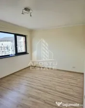 Casa individuala cu 4 camere,3 bai,Sacalaz 