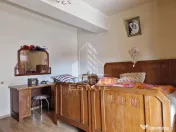 Casa familiala cu spatiu comercial si garaj P+1E+M 720 Mp 