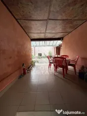 Casa individuala plus anexa, de vanzare,zona centrala in Faget 