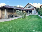 CASĂ RENOVATĂ ȘI COMPLET MOBILATĂ, CU TEREN GENEROS – 