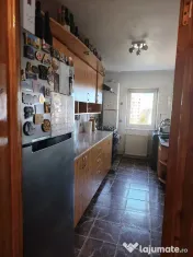Apartament 3 camere zona ASTRA, 