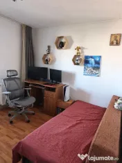 Apartament 3 camere zona ASTRA, 