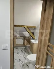 Casa/Vila de inchiriat, 90 mp, zona Granit