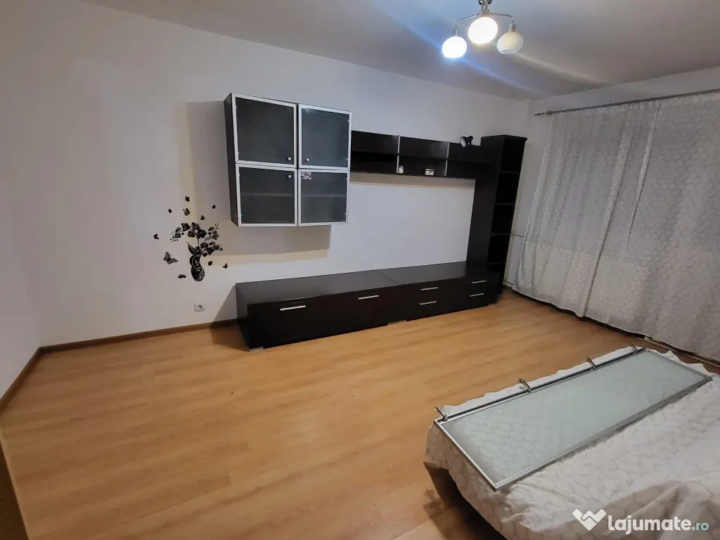 Apartament 3 camere de vanzare str. Mohorului - Bucuresti (Bucuresti-Ilfov)