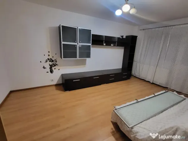 Apartament 3 camere de vanzare str. Mohorului - Bucuresti (Bucuresti-Ilfov)
