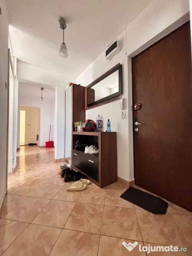 Apartament 3 camere de vanzare str. Mohorului - Bucuresti (Bucuresti-Ilfov)