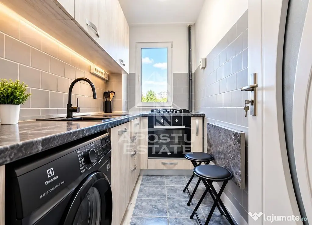 Apartament 3 camere,Zona Vlaicu - Arad (Arad)