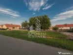 Casă de vânzare în Iecea Mică, de finalizat după propriul gust